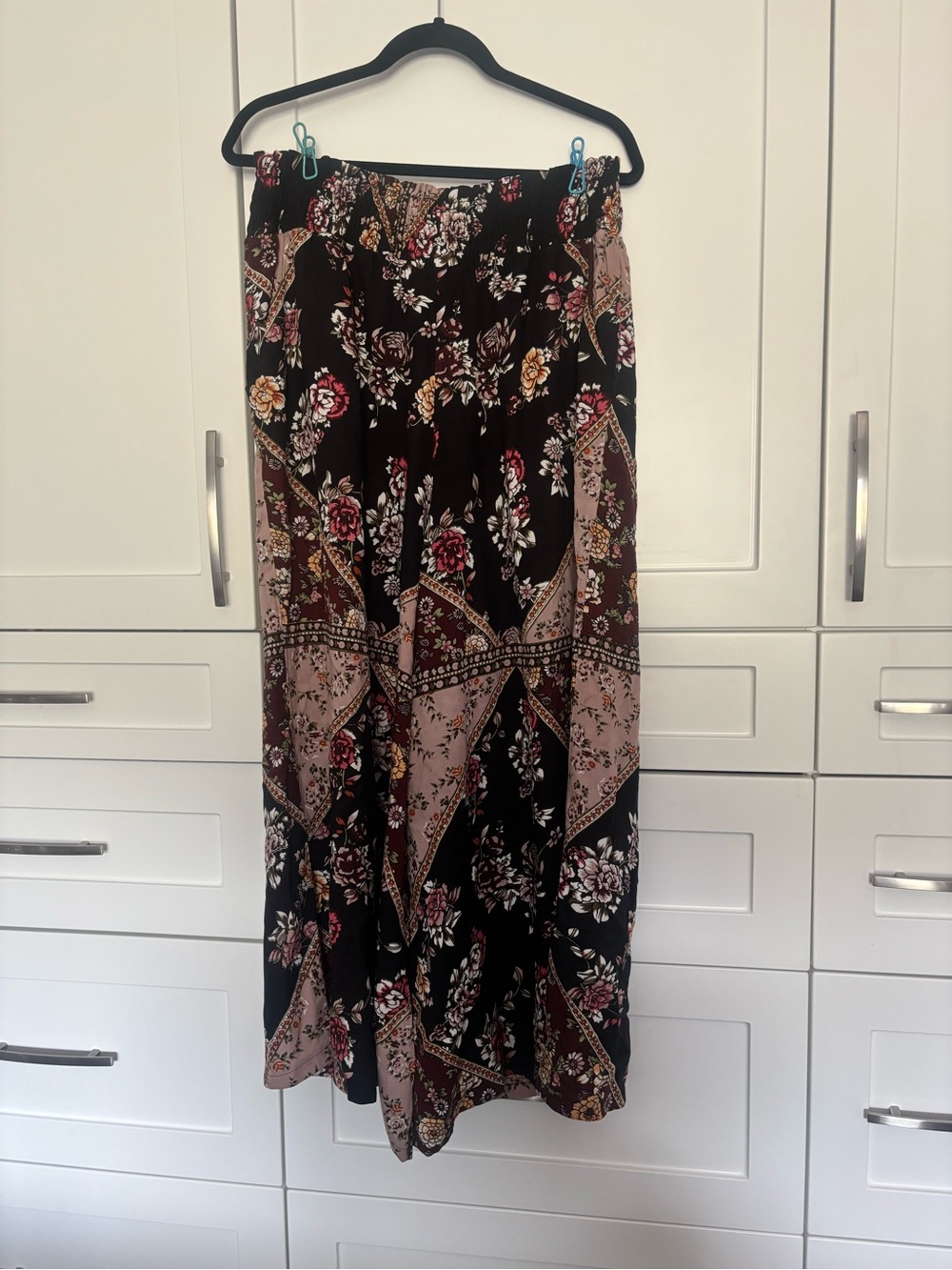 Charlie Paige Wide Leg Viscose Pants